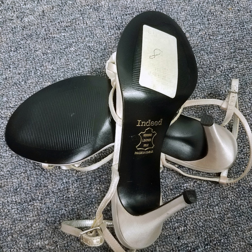 Indeed Nude Creme Satin Ruffle Women's Heels Shoes - Picture 5 of 8